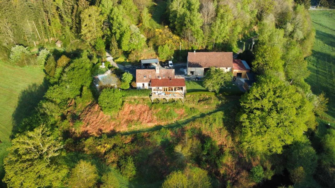 サン・ティリュー・ラ・ペルシュ Veyrinas 43 Bed & Breakfast エクステリア 写真